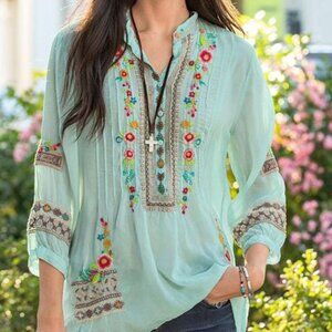 JOHNNY WAS Floral Embroidered Semi-Sheer Top Popover V-Neck 3/4 Sleeve Green